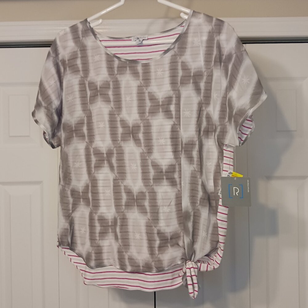 #160 3/$18 - NWT Relativity Gray/Pink Short Sleeve Top Size S